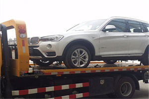 昆明拖车24小时服务电话